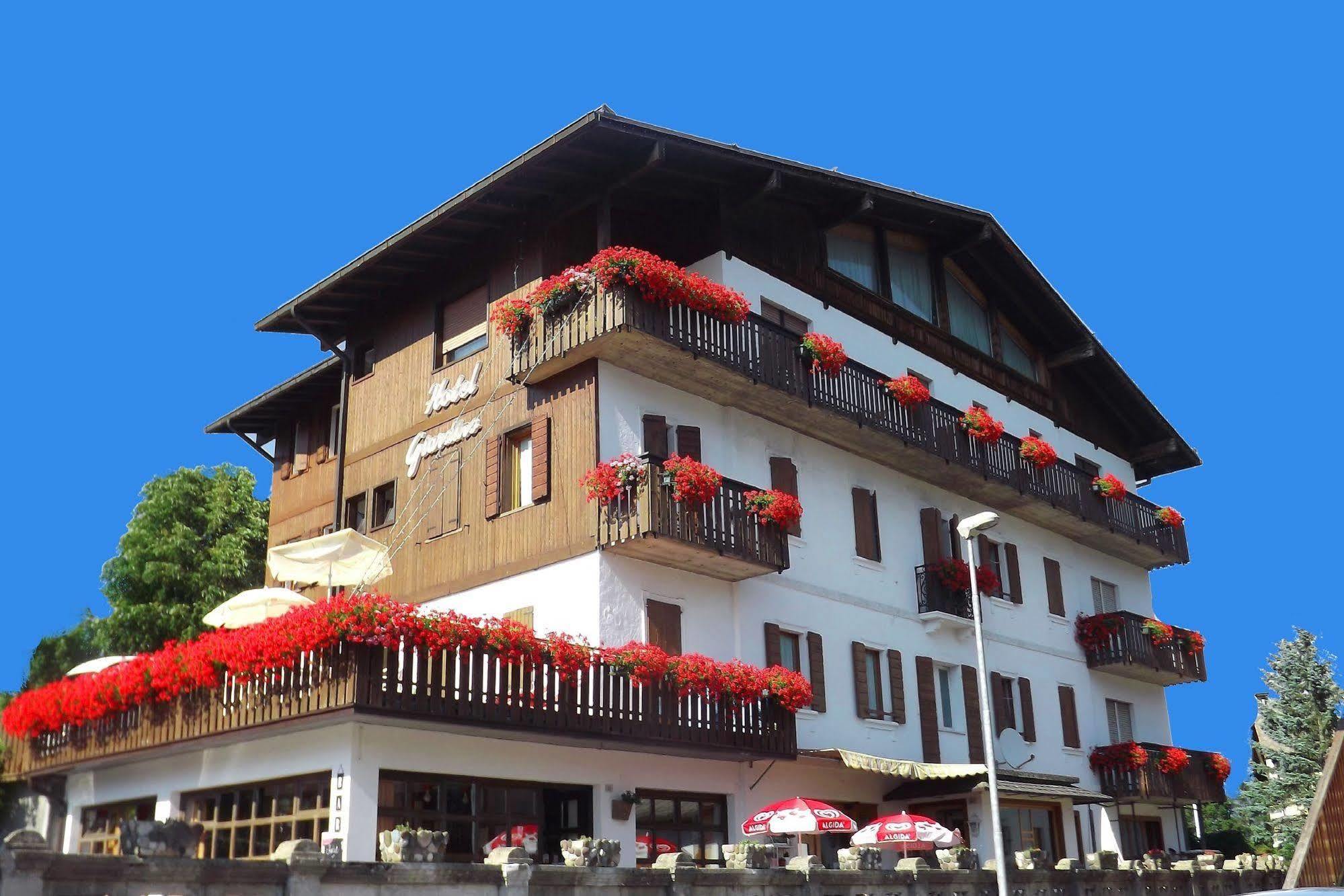 Hotel Giardino Pieve di Cadore Eksteriør billede